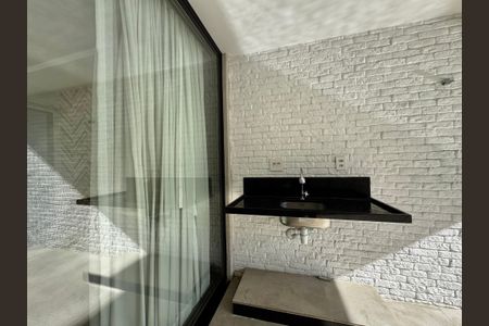 Casa de condomínio à venda com 300m², 3 quartos e 2 vagas Casa de condomínio à venda com 300m², 3 quartos e 2 vagasÁrea externa