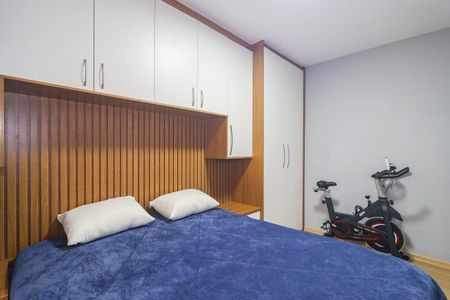 Quarto 1 de apartamento à venda com 2 quartos, 44m² em Jardim Maria Rosa, Taboão da Serra