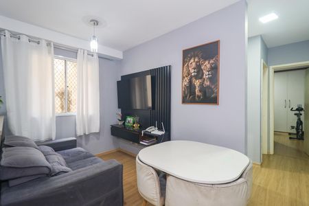 Sala de apartamento à venda com 2 quartos, 44m² em Jardim Maria Rosa, Taboão da Serra