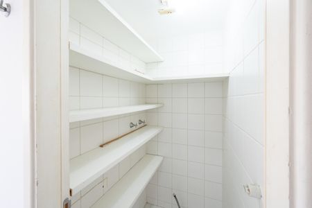 Apartamento à venda com 84m², 3 quartos e 2 vagasCozinha