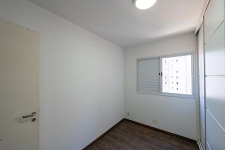 Apartamento à venda com 84m², 3 quartos e 2 vagasQuarto 2