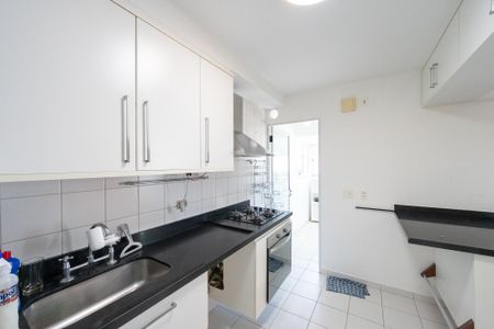 Apartamento à venda com 84m², 3 quartos e 2 vagasCozinha