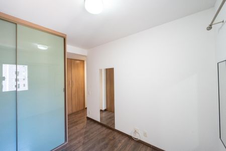 Apartamento à venda com 84m², 3 quartos e 2 vagasSuíte