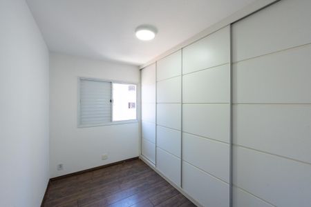 Apartamento à venda com 84m², 3 quartos e 2 vagasQuarto 2