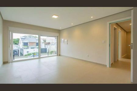 Suíte 1 de casa para alugar com 3 quartos, 190m² em São Geraldo, Porto Alegre