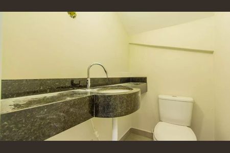 Casa para alugar com 190m², 3 quartos e 2 vagasLavabo