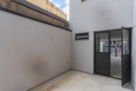 Apartamento à venda com 40m², 2 quartos e 1 vaga Apartamento à venda com 40m², 2 quartos e 1 vagaÁrea comum