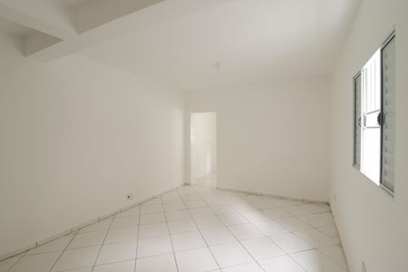 Sala de casa para alugar com 2 quartos, 90m² em Santa Teresinha, São Paulo