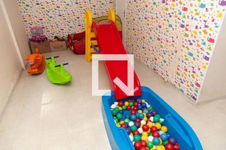 Apartamento à venda com 47m², 2 quartos e 1 vaga Apartamento à venda com 47m², 2 quartos e 1 vagaBrinquedoteca