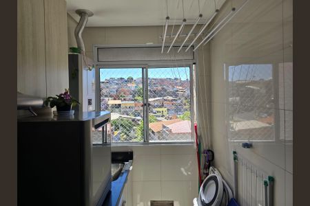 Apartamento à venda com 47m², 2 quartos e 1 vaga Apartamento à venda com 47m², 2 quartos e 1 vagaCozinha e Área de Serviço