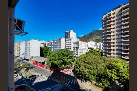 Apartamento à venda com 102m², 3 quartos e 2 vagas Apartamento à venda com 102m², 3 quartos e 2 vagasVista da Sala