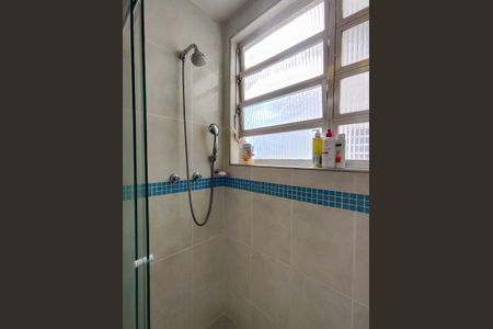 Apartamento à venda com 102m², 3 quartos e 2 vagas Apartamento à venda com 102m², 3 quartos e 2 vagasBanheiro da Suíte