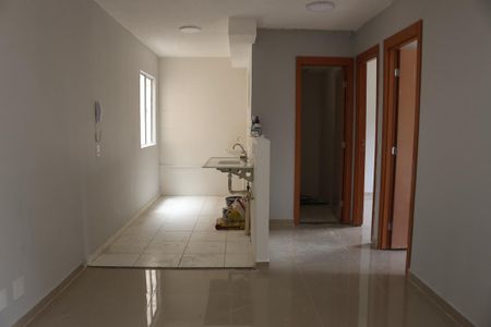 Sala/Cozinha de apartamento para alugar com 2 quartos, 47m² em Granja Viana, Cotia