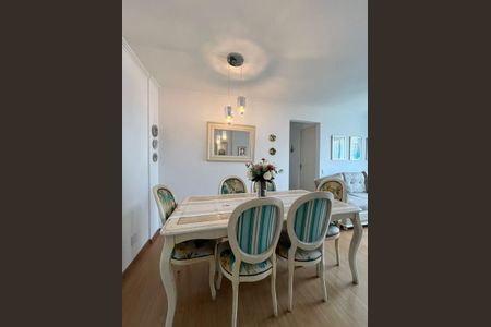 Apartamento à venda com 54m², 2 quartos e 1 vagaSala