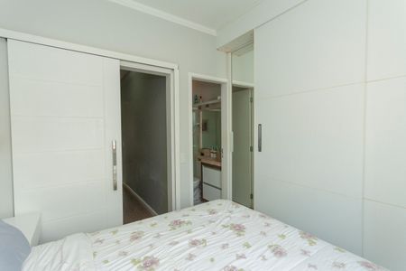 Suíte 1 de casa à venda com 2 quartos, 72m² em Vila Emir, São Paulo