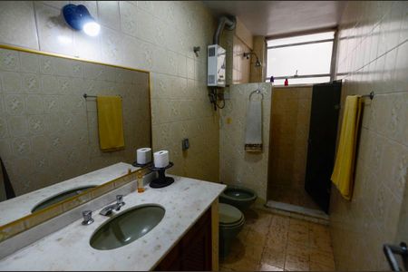 Apartamento à venda com 150m², 3 quartos e 2 vagasBanheiro da Suíte