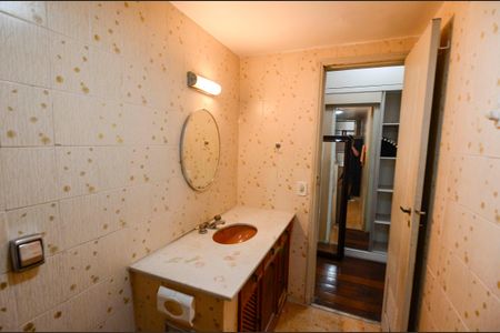 Apartamento à venda com 150m², 3 quartos e 2 vagasBanheiro Social