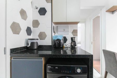 Apartamento à venda com 44m², 2 quartos e sem vaga Apartamento à venda com 44m², 2 quartos e sem vagaÁrea de Serviço