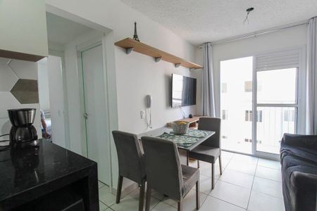 Apartamento à venda com 44m², 2 quartos e sem vaga Apartamento à venda com 44m², 2 quartos e sem vagaSala/Cozinha
