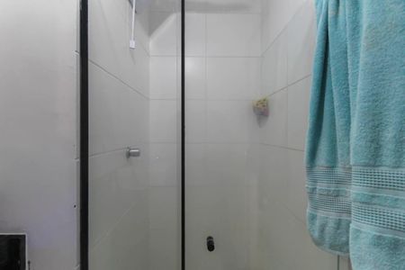 Apartamento à venda com 44m², 2 quartos e sem vaga Apartamento à venda com 44m², 2 quartos e sem vagaBanheiro