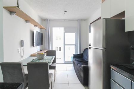 Sala/Cozinha de apartamento à venda com 2 quartos, 44m² em Vila Graciosa, São Paulo