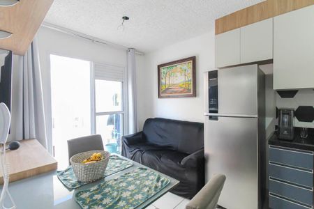 Sala/Cozinha de apartamento à venda com 2 quartos, 44m² em Vila Graciosa, São Paulo