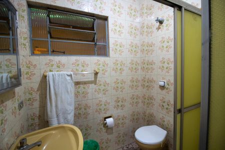 Casa à venda com 130m², 2 quartos e 2 vagas Casa à venda com 130m², 2 quartos e 2 vagasBanheiro Social