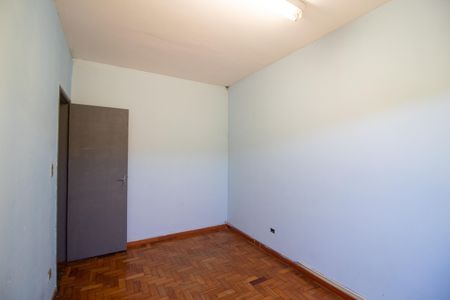 Casa à venda com 130m², 2 quartos e 2 vagas Casa à venda com 130m², 2 quartos e 2 vagasQuarto