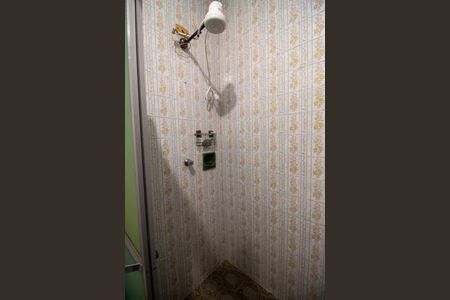 Casa à venda com 130m², 2 quartos e 2 vagas Casa à venda com 130m², 2 quartos e 2 vagasBanheiro da Suíte