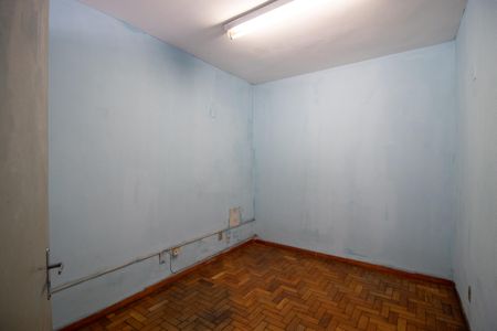 Casa à venda com 130m², 2 quartos e 2 vagas Casa à venda com 130m², 2 quartos e 2 vagasSala