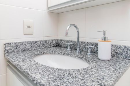 Apartamento à venda com 72m², 3 quartos e 1 vagaBanheiro da Suíte