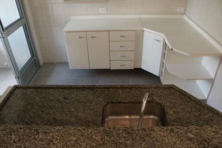 Apartamento para alugar com 56m², 2 quartos e 2 vagasCozinha