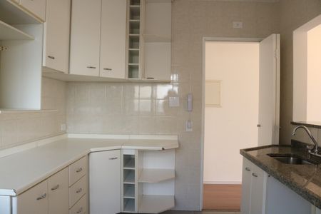 Apartamento para alugar com 56m², 2 quartos e 2 vagasCozinha