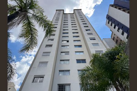 Apartamento para alugar com 56m², 2 quartos e 2 vagas Apartamento para alugar com 56m², 2 quartos e 2 vagasFachada do Prédio