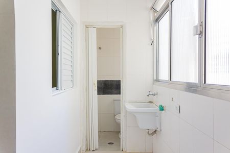 Apartamento para alugar com 71m², 2 quartos e sem vaga Apartamento para alugar com 71m², 2 quartos e sem vagaÁrea de Serviço