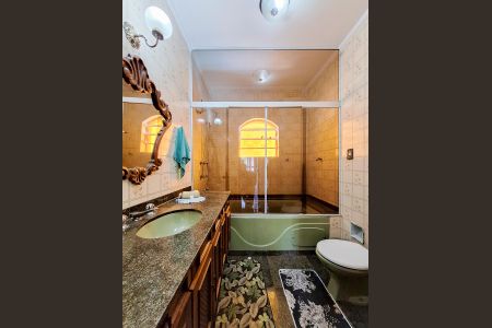 Casa à venda com 700m², 5 quartos e 8 vagas