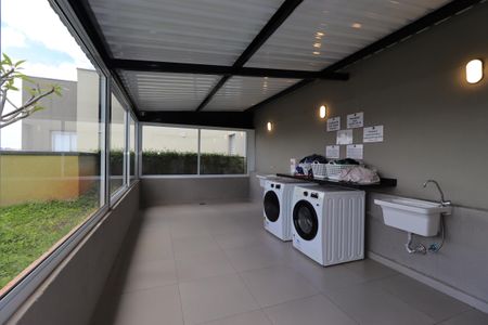 Apartamento para alugar com 53m², 2 quartos e 1 vagaÁrea Comum - Lavanderia