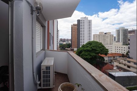 Apartamento à venda com 120m², 4 quartos e 2 vagas Apartamento à venda com 120m², 4 quartos e 2 vagasVaranda