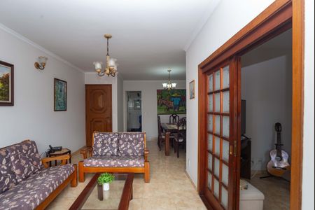 Apartamento à venda com 120m², 4 quartos e 2 vagas Apartamento à venda com 120m², 4 quartos e 2 vagasSala