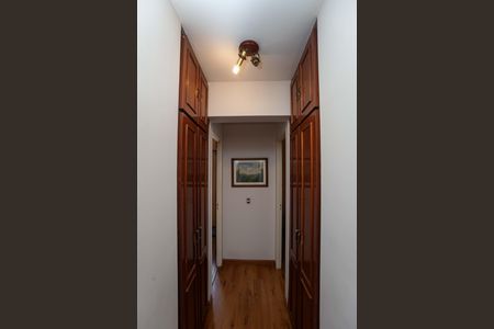 Apartamento à venda com 120m², 4 quartos e 2 vagas Apartamento à venda com 120m², 4 quartos e 2 vagasRopeiros