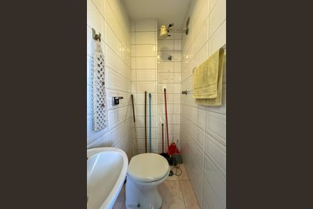 Apartamento para alugar com 130m², 3 quartos e 2 vagasBanheiro de serviço