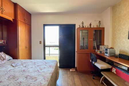 Apartamento para alugar com 130m², 3 quartos e 2 vagasSuíte