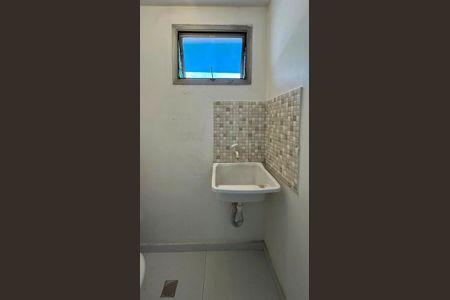 Apartamento para alugar com 106m², 3 quartos e 2 vagas Apartamento para alugar com 106m², 3 quartos e 2 vagasBanheiro de Serviço