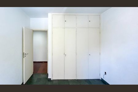 Apartamento para alugar com 106m², 3 quartos e 2 vagas Apartamento para alugar com 106m², 3 quartos e 2 vagasQuarto 2