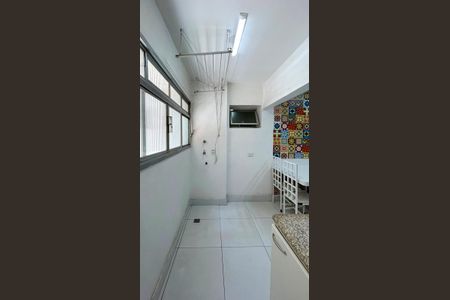 Apartamento para alugar com 106m², 3 quartos e 2 vagas Apartamento para alugar com 106m², 3 quartos e 2 vagasÁrea de Serviço