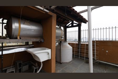 Casa à venda com 150m², 3 quartos e 2 vagas Casa à venda com 150m², 3 quartos e 2 vagasÁrea de Serviço