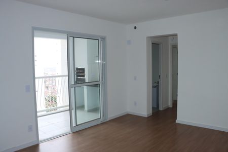 Apartamento para alugar com 2 quartos, 83m² em Parque Esplanada, Embu das Artes