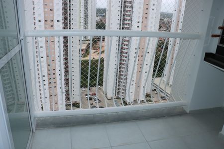 Apartamento para alugar com 2 quartos, 83m² em Parque Esplanada, Embu das Artes