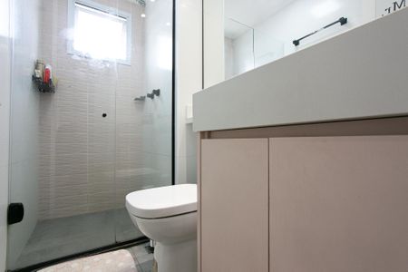 Apartamento à venda com 51m², 2 quartos e 1 vaga Apartamento à venda com 51m², 2 quartos e 1 vagaBanheiro