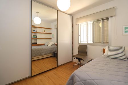 Apartamento para alugar com 138m², 3 quartos e 2 vagas Apartamento para alugar com 138m², 3 quartos e 2 vagasQuarto 2